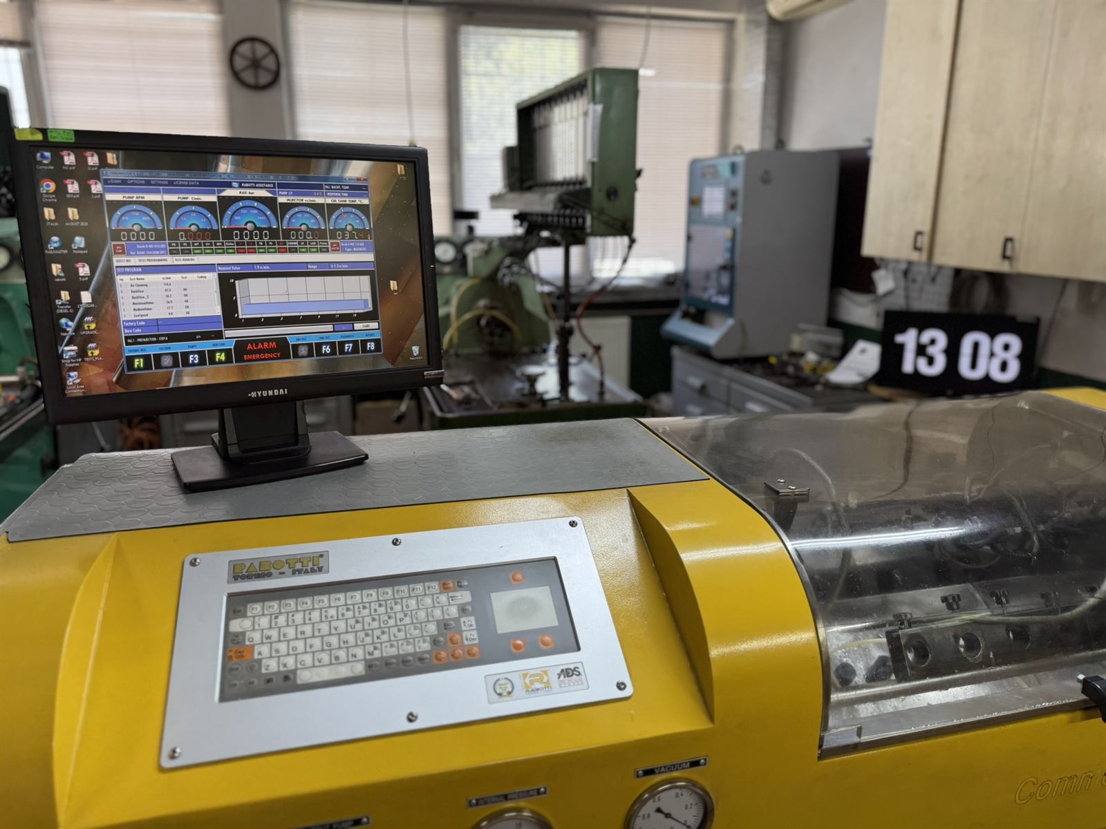 Стенд Rabotti за проверка на Common Rail инжектори